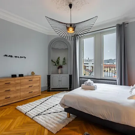 Le Chic De Foch - 5min A Pied De La Gare アパート ナンシー