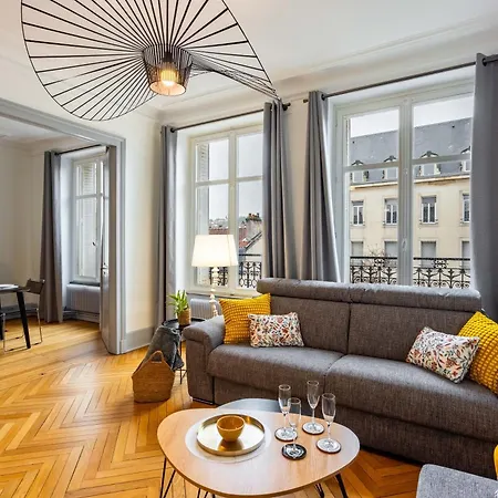 Apartmán Le Chic De Foch - 5min A Pied De La Gare Nancy
