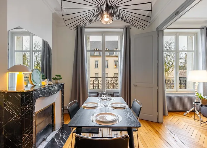 Le Chic De Foch - 5min A Pied De La Gare ナンシー