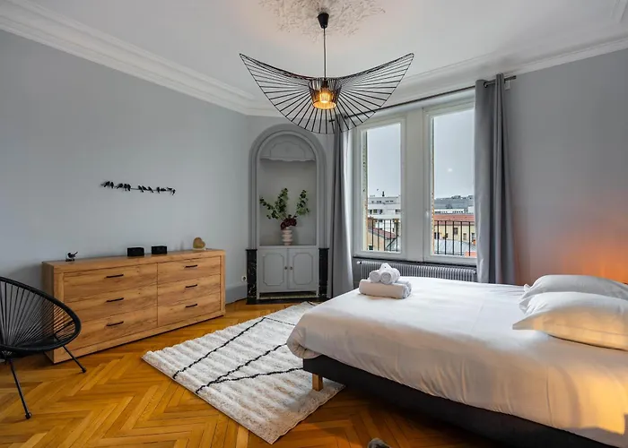 Le Chic De Foch - 5min A Pied De La Gare アパート ナンシー